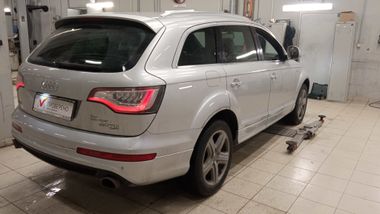 Audi Q7 2008 года, 275 461 км - вид 3