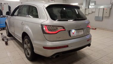 Audi Q7 2008 года, 275 461 км - вид 4