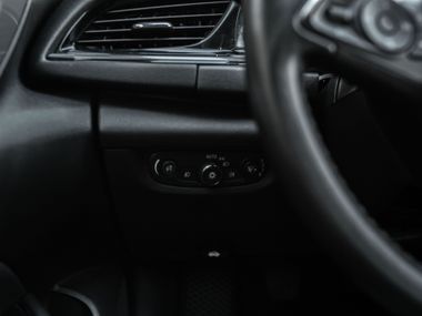 Opel Insignia 2018 года, 223 311 км - вид 7