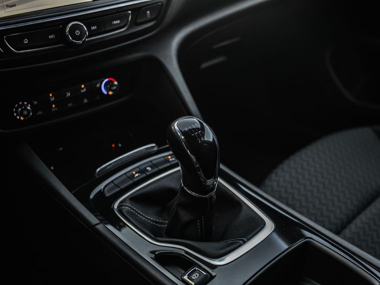 Opel Insignia 2018 года, 223 311 км - вид 9