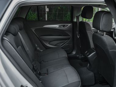 Opel Insignia 2018 года, 223 311 км - вид 11