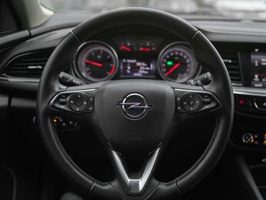Opel Insignia 2018 года, 223 311 км - вид 6