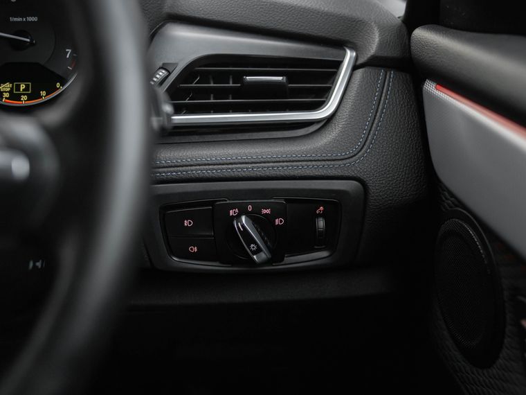 BMW 2 серия Active Tourer 2014 года, 188 900 км - вид 11