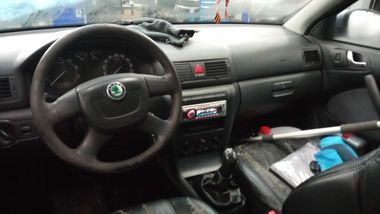 Skoda Octavia 2010 года, 225 776 км - вид 5