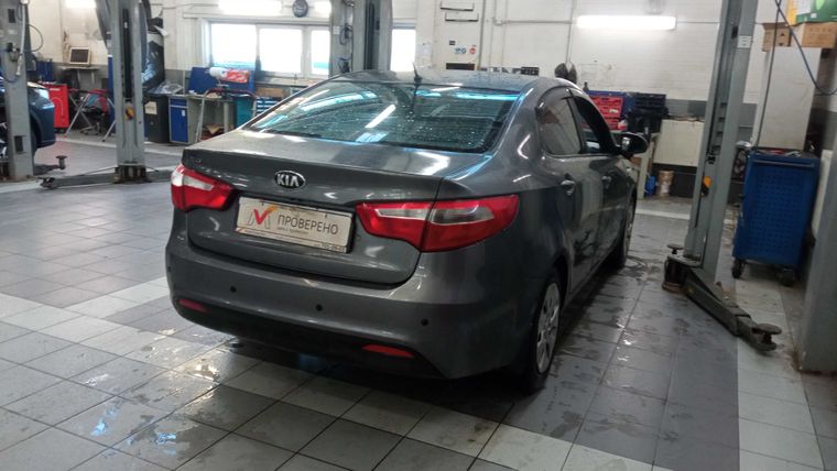 Kia Rio 2014 года, 118 595 км - вид 3