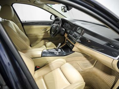 BMW 5 серия 2015 года, 182 008 км - вид 18