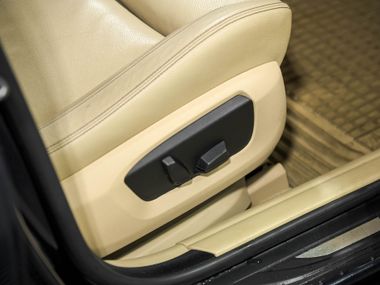 BMW 5 серия 2015 года, 182 008 км - вид 19