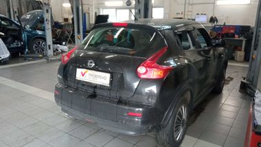 Nissan Juke 2013 года, 140 297 км - вид 3