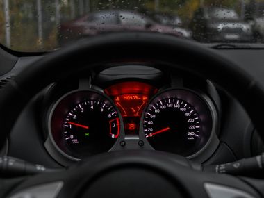 Nissan Juke 2013 года, 140 297 км - вид 5