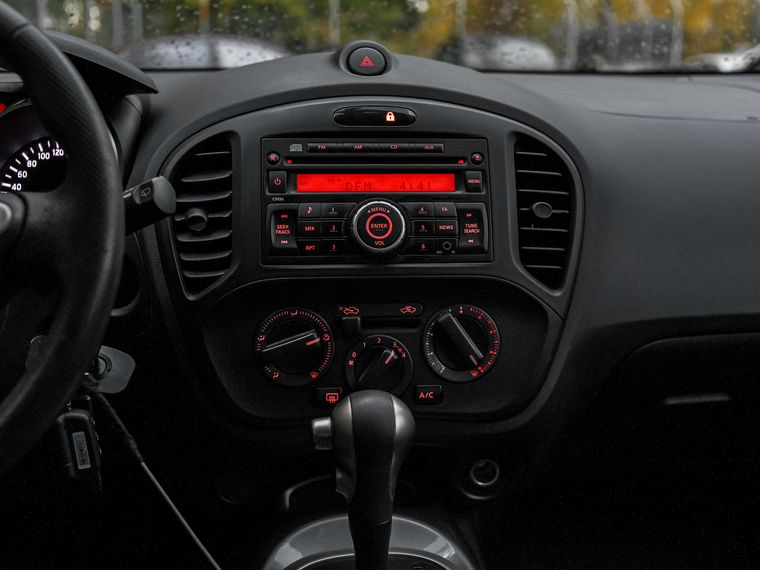 Nissan Juke 2013 года, 140 297 км - вид 7