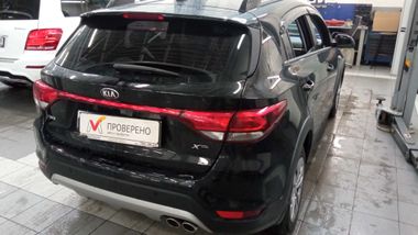 Kia Rio X-Line 2019 года, 17 035 км - вид 3