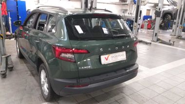 Skoda Karoq 2021 года, 62 448 км - вид 4