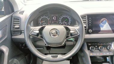 Skoda Karoq 2021 года, 62 448 км - вид 9