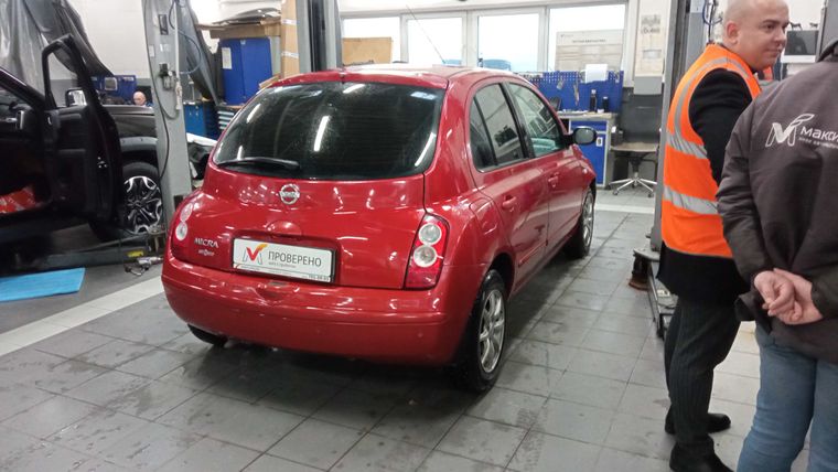 Nissan Micra 2008 года, 129 600 км - вид 3