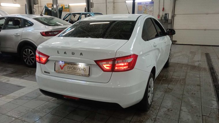 ВАЗ (LADA) Vesta 2021 года, 25 000 км - вид 3