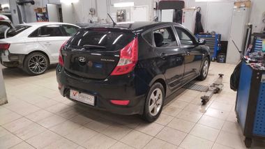 Hyundai Solaris 2012 года, 152 018 км - вид 3