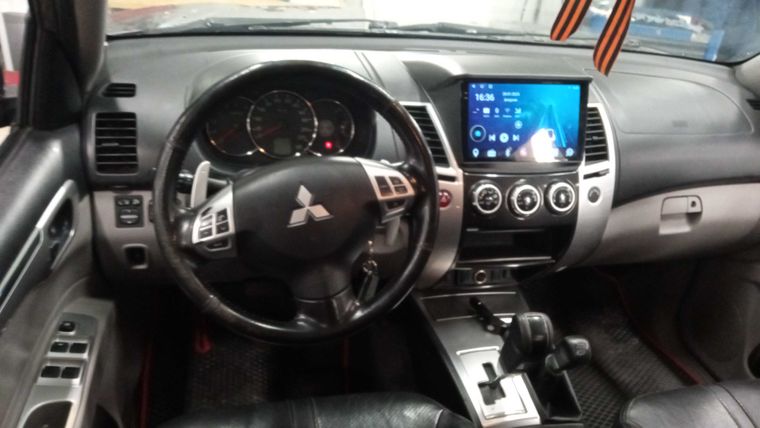 Mitsubishi Pajero Sport 2012 года, 273 520 км - вид 5