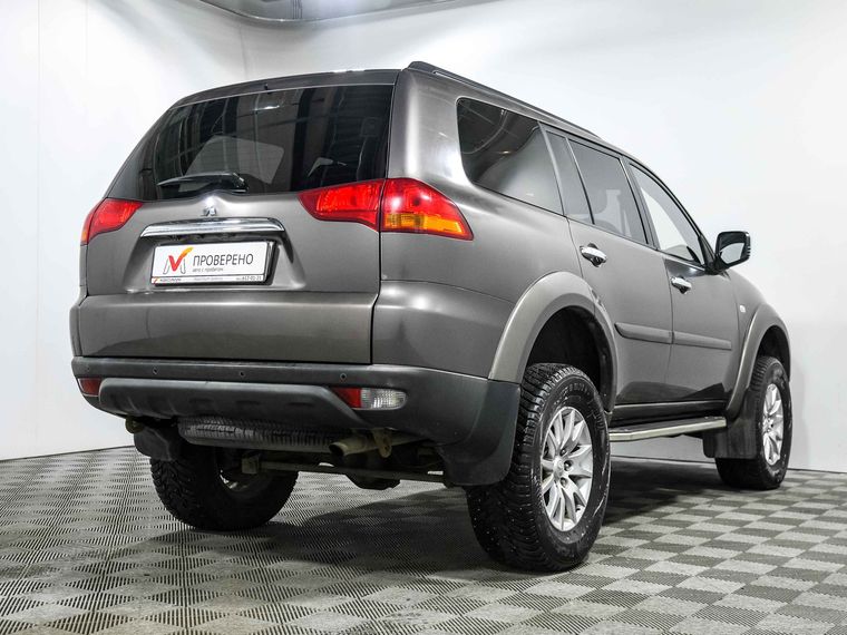 Mitsubishi Pajero Sport 2012 года, 273 520 км - вид 6