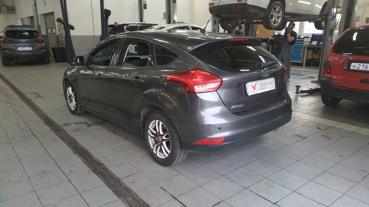 Ford Focus 2016 года, 72 154 км - вид 4