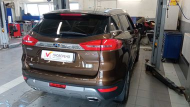 Geely Atlas 2020 года, 96 395 км - вид 3