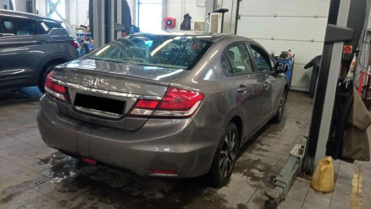 Honda Civic 2013 года, 167 957 км - вид 3