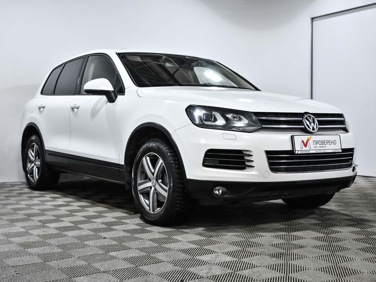 Volkswagen Touareg 2013 года, 221 127 км - вид 3