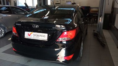 Hyundai Solaris 2014 года, 237 155 км - вид 3