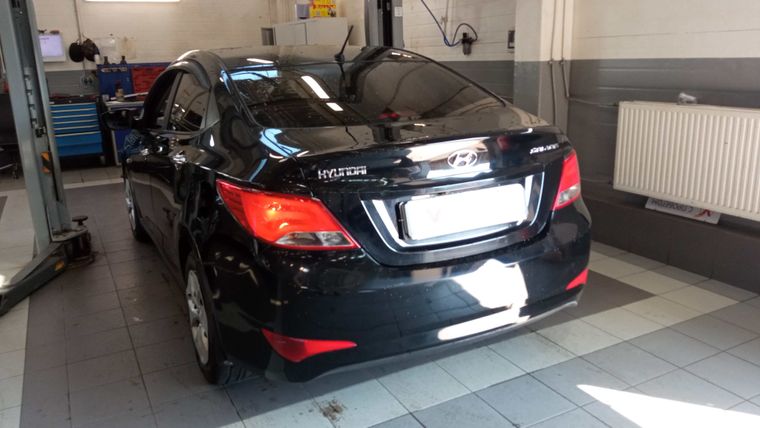 Hyundai Solaris 2014 года, 237 155 км - вид 4
