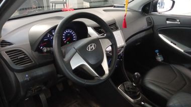 Hyundai Solaris 2014 года, 237 155 км - вид 5