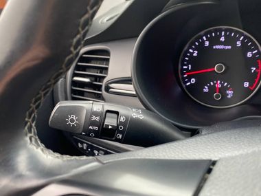 KIA Rio X-Line 2019 года, 157 304 км - вид 9
