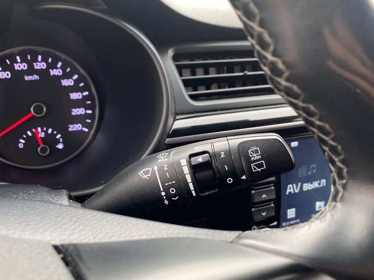 KIA Rio X-Line 2019 года, 157 304 км - вид 11