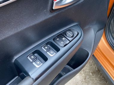 KIA Rio X-Line 2019 года, 157 304 км - вид 14