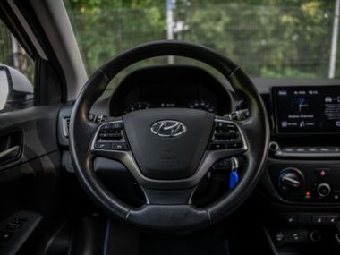 Hyundai Solaris 2020 года, 135 731 км - вид 6