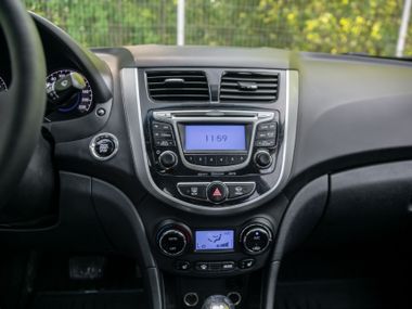 Hyundai Solaris 2014 года, 135 599 км - вид 8
