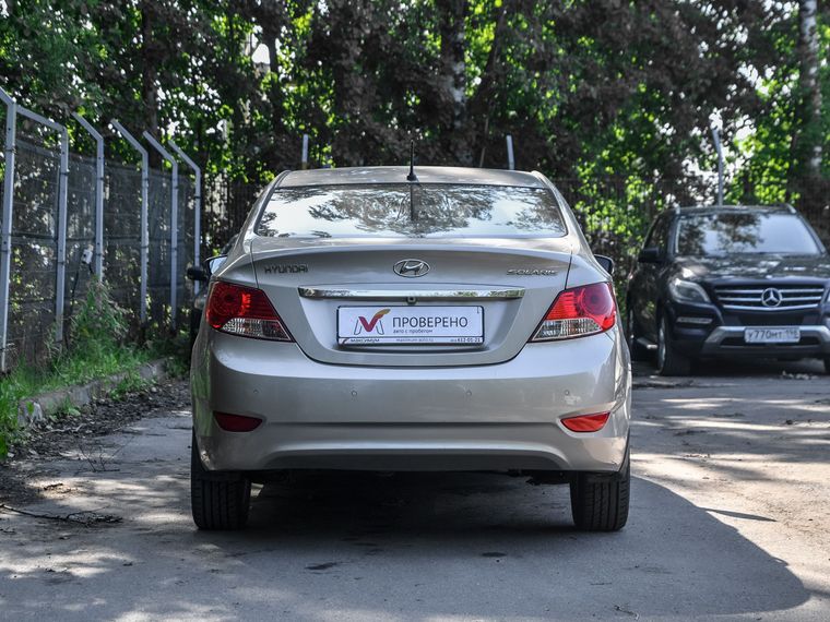 Hyundai Solaris 2014 года, 135 599 км - вид 4