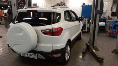 Ford EcoSport 2015 года, 117 231 км - вид 3