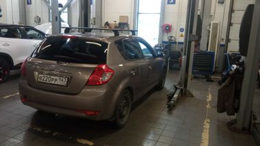 KIA Ceed 2010 года, 231 902 км - вид 3