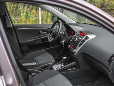 Kia Ceed 2010 года, 231 902 км - вид 11