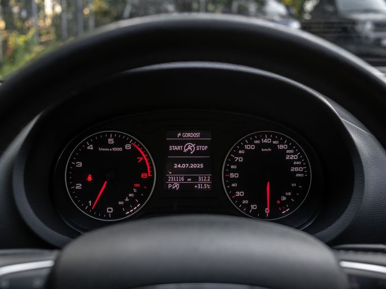 Audi A3 2013 года, 231 000 км - вид 5