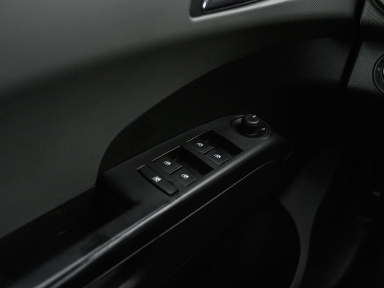 Chevrolet Aveo 2014 года, 105 572 км - вид 9