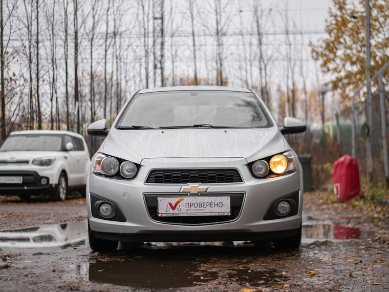 Chevrolet Aveo 2014 года, 105 572 км - вид 3