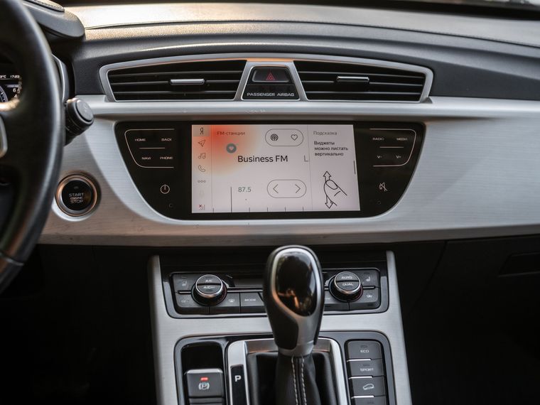 Geely Atlas 2021 года, 100 781 км - вид 9