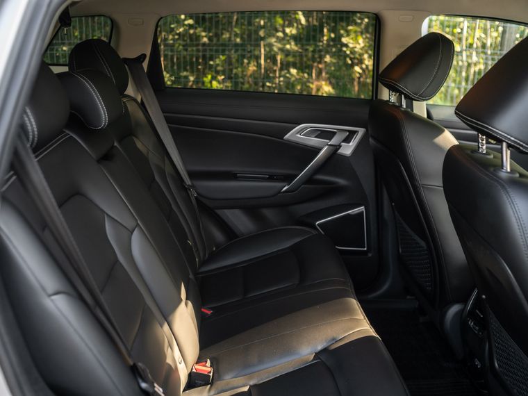 Geely Atlas 2021 года, 100 781 км - вид 15