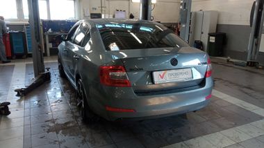 Skoda Octavia 2014 года, 237 569 км - вид 4
