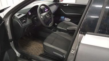 Skoda Rapid 2021 года, 80 632 км - вид 5