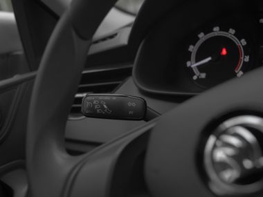 Skoda Rapid 2021 года, 80 632 км - вид 6