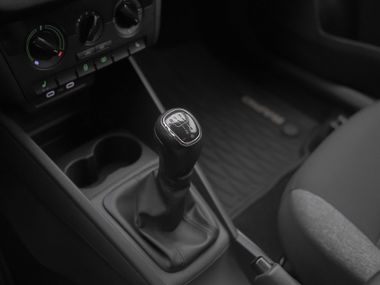 Skoda Rapid 2021 года, 80 632 км - вид 9