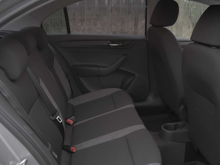 Skoda Rapid 2021 года, 80 632 км - вид 12