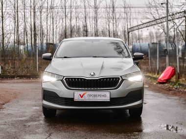 Skoda Rapid 2021 года, 80 632 км - вид 3