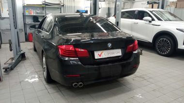 BMW 5 серия 2013 года, 205 604 км - вид 4